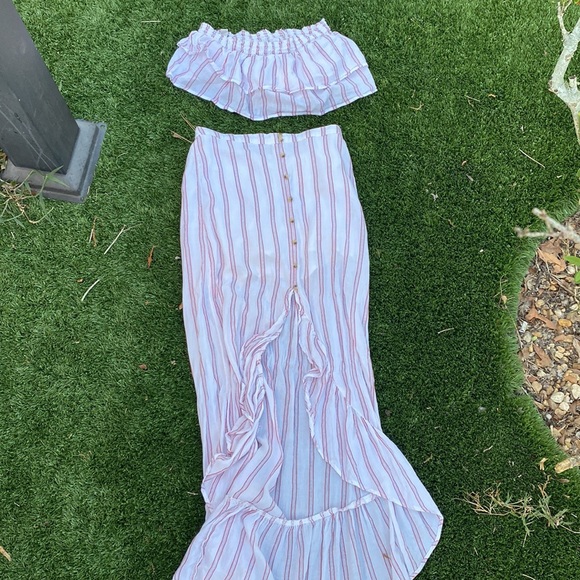 American Eagle Stripped Two Piece Maxi - Picture 1 of 3